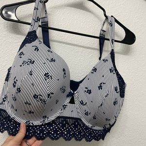 Lightly Lined T-shirt  Bra by Lane Bryant Cacique 42DDD